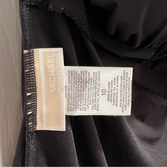 Michael Kors One-Shoulder Black Swimsuit with Metal Ring Detail Size 10 - Picture 9 of 10